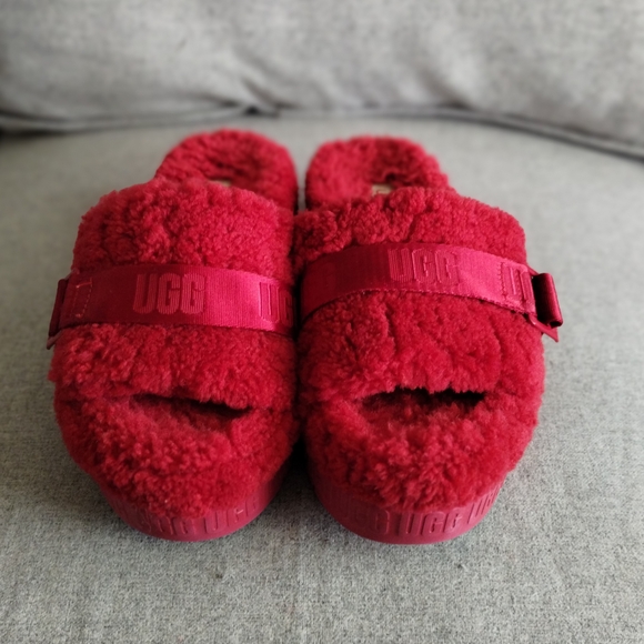 UGG Shoes - UGG Women's Red Fluffy Slide Slippers